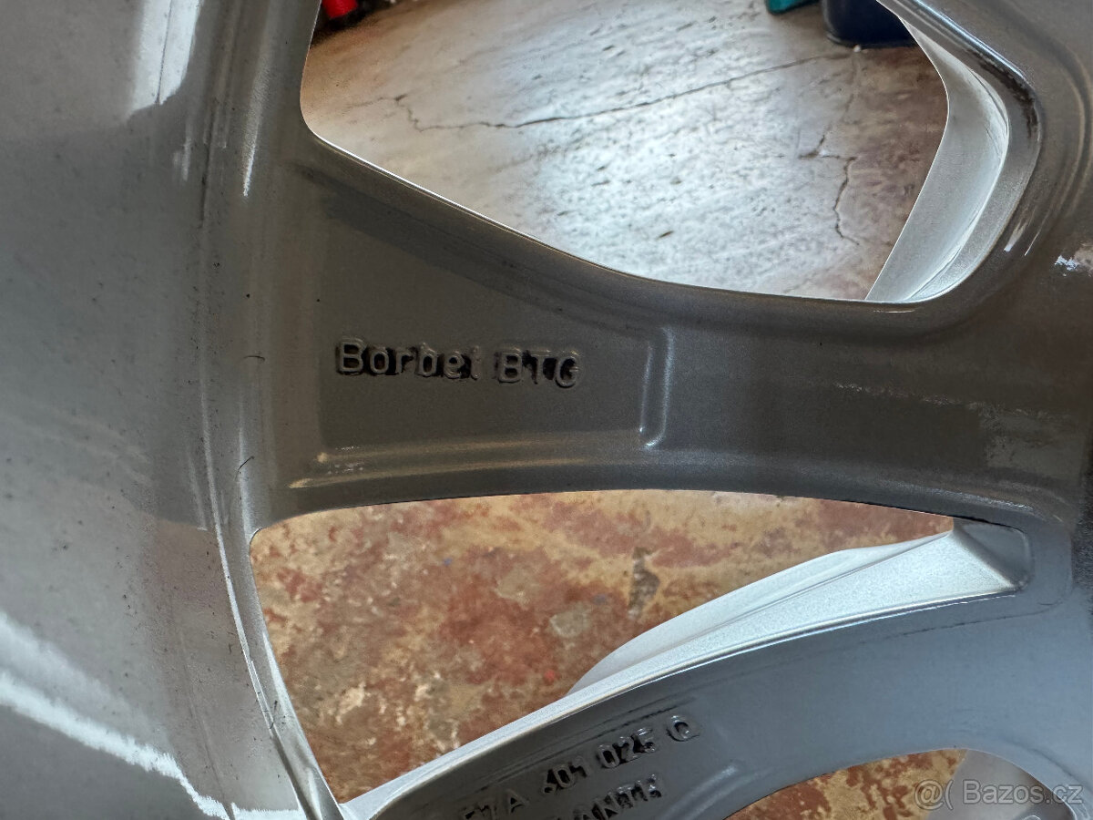 Originální Alu kola Škoda Karoq CRATER R19, 5x112 - 10