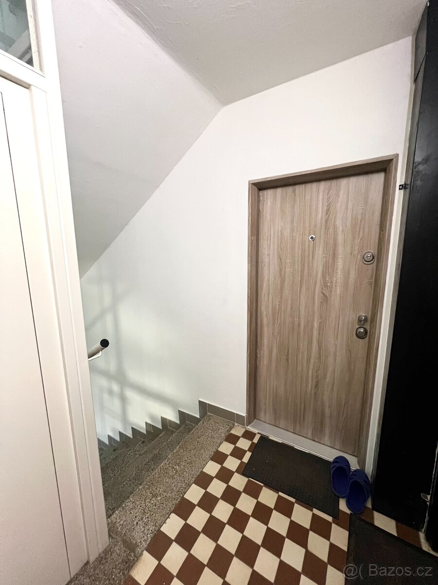 Pronájem bytu 2+1 Brno, Ondrouškova - 10