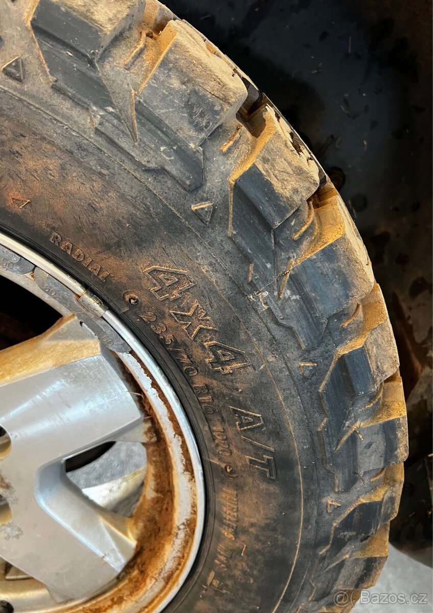 Jeep cheroke 2.8 crd - 10