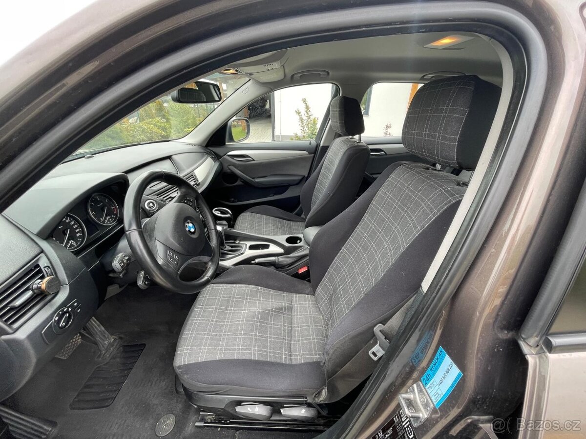 BMW X1 - 10