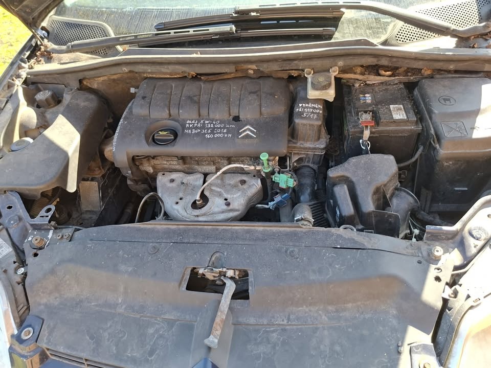 Prodám Citroen C4 1.4 65kw STK DO 7.1.2028 - 10