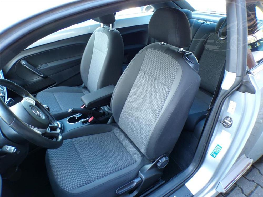 Volkswagen New Beetle 1,2 TSI - 10