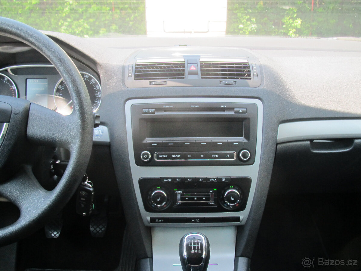 Škoda Oktavia 2 1.2 tsi - 10