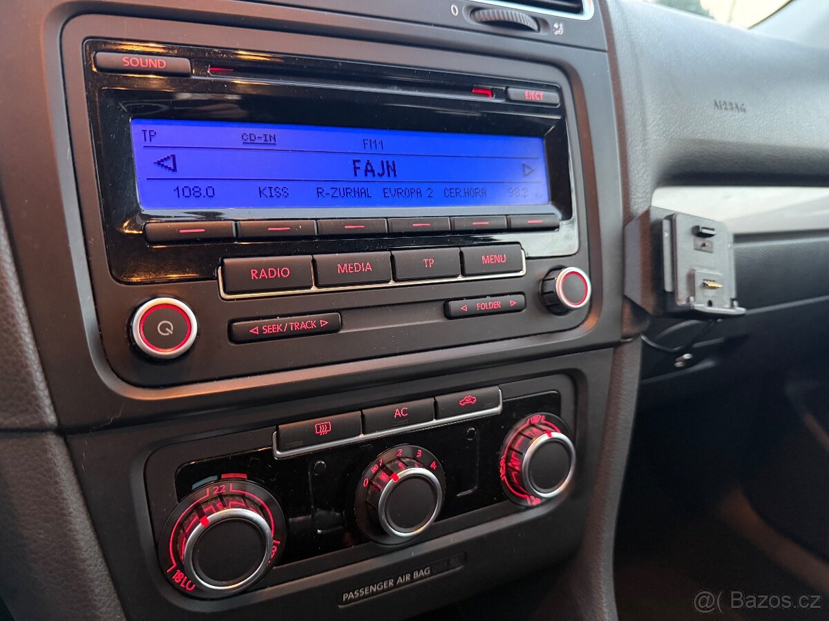 Volkswagen Golf 6, 1.6 TDi - 10