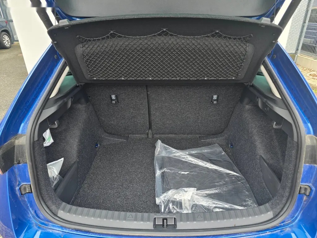 Škoda Scala, TOP SELECTION 1,0 TSi / 85 kW - 10