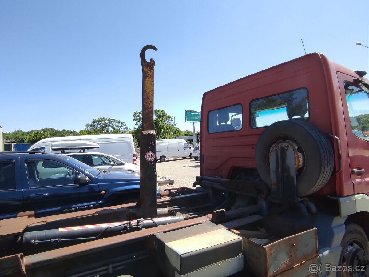 MERCEDES ATEGO r.v.2006 Kontejner - - 10