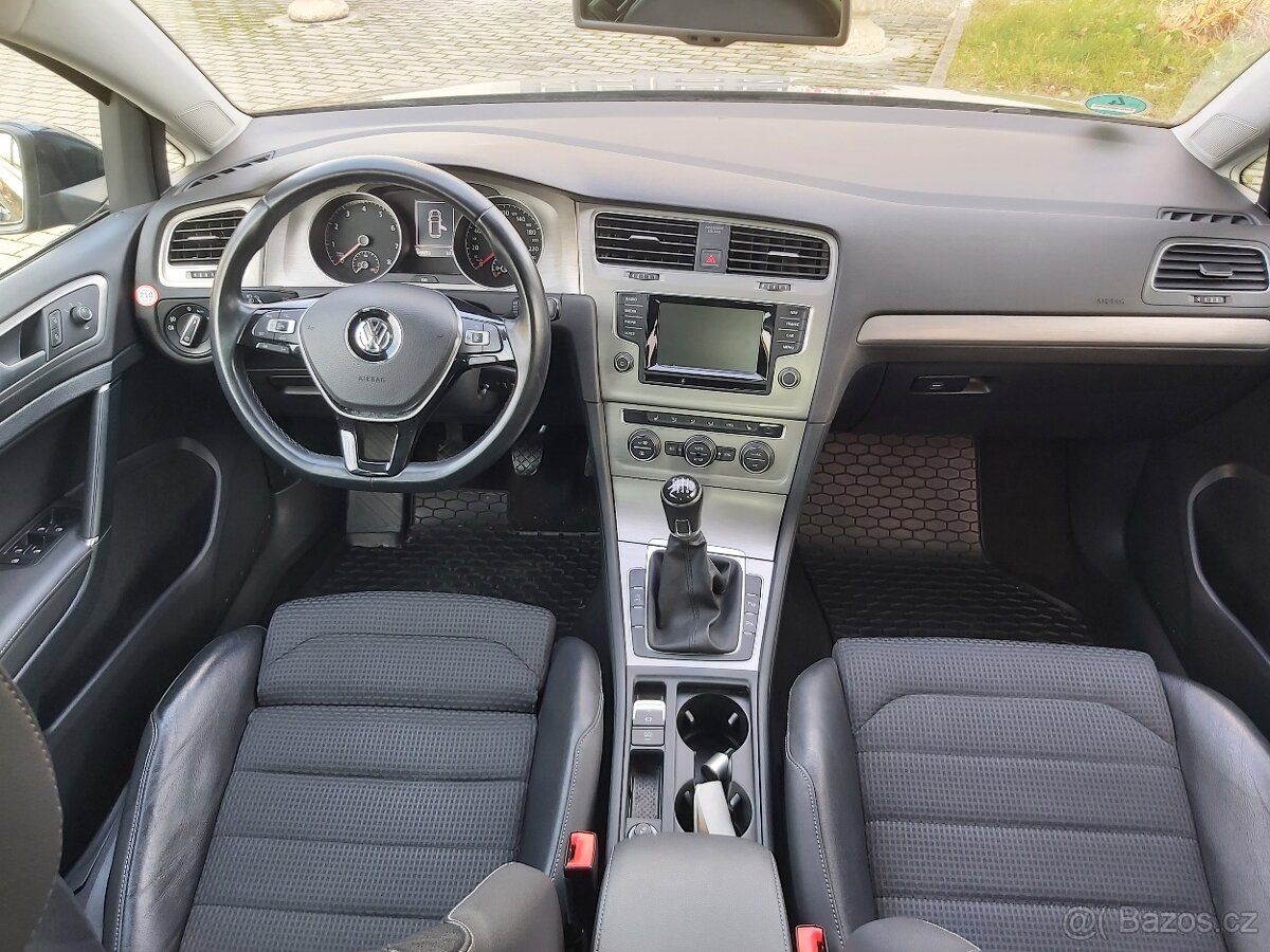 Volkswagen Golf VII 1.2 TSi 77 kw, 2014, 1.majitel,servis VW - 10