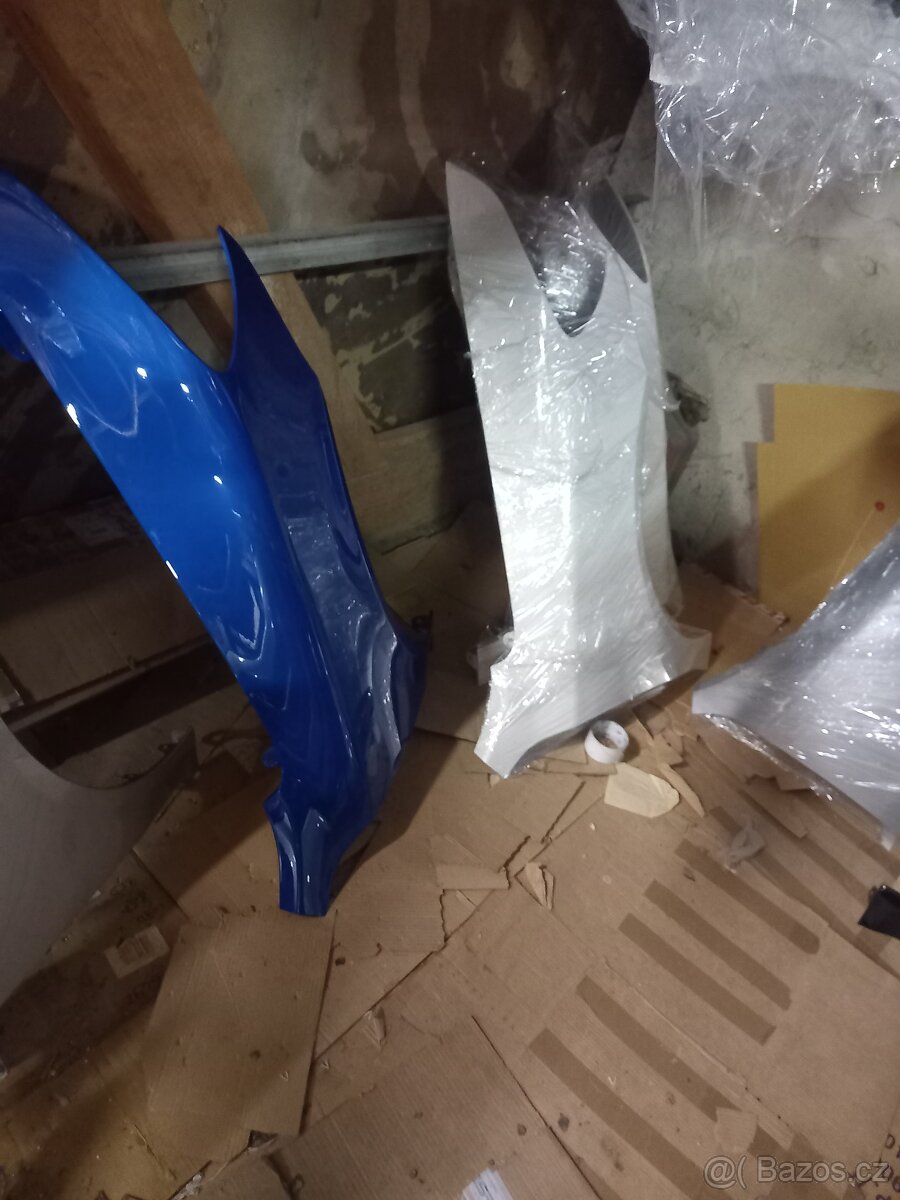 Škoda octavia fabia blatník jakákoliv barva, kus 3500,- - 10