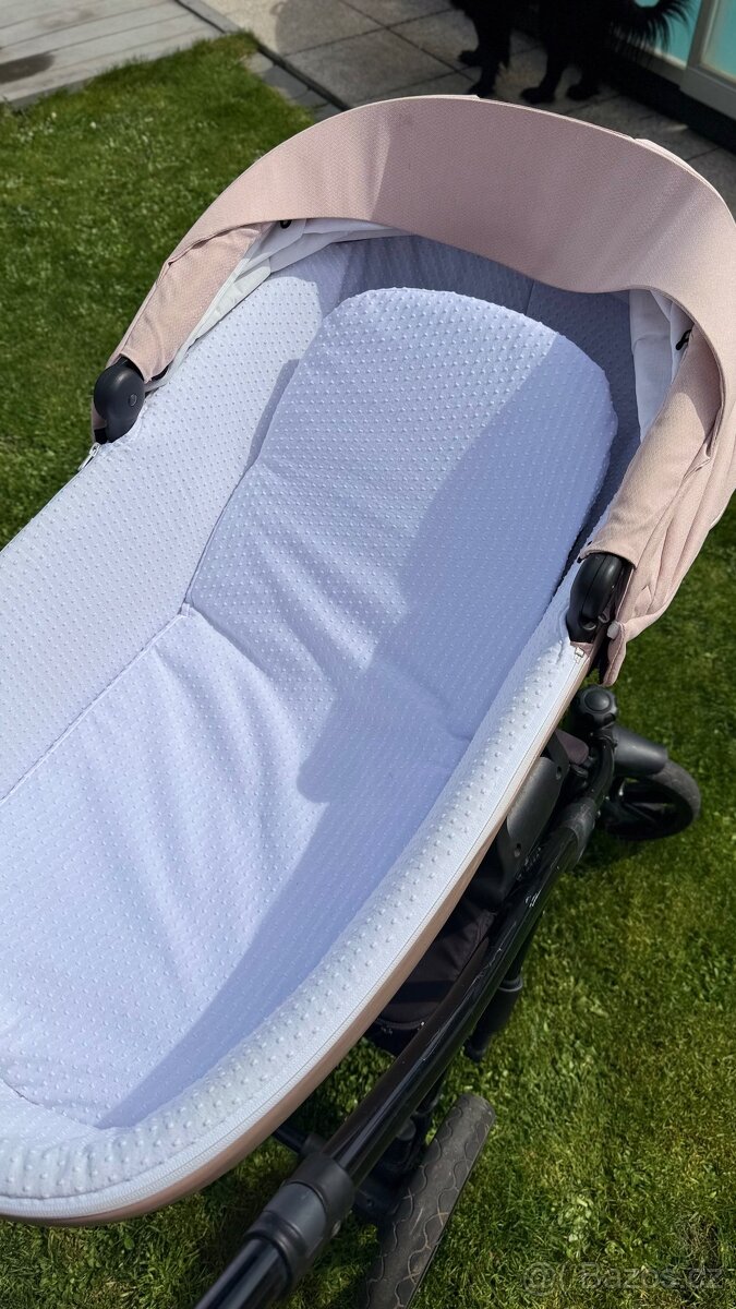 Kočárek Tutis Viva Life II 2v1 Luxury Rose - 10