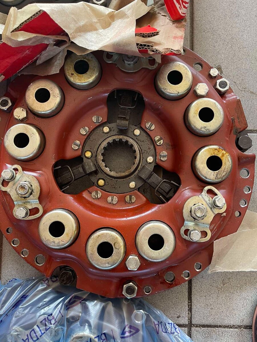 Turbína na Belarus 920 motor MMZ D243,čerpadlo naftové. - 10