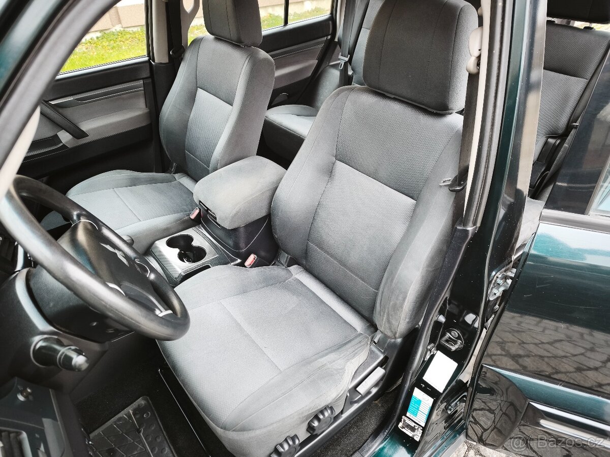 Mitsubishi Pajero, 3.2, 147kw 1.majitel, orig.bez DPF - 10
