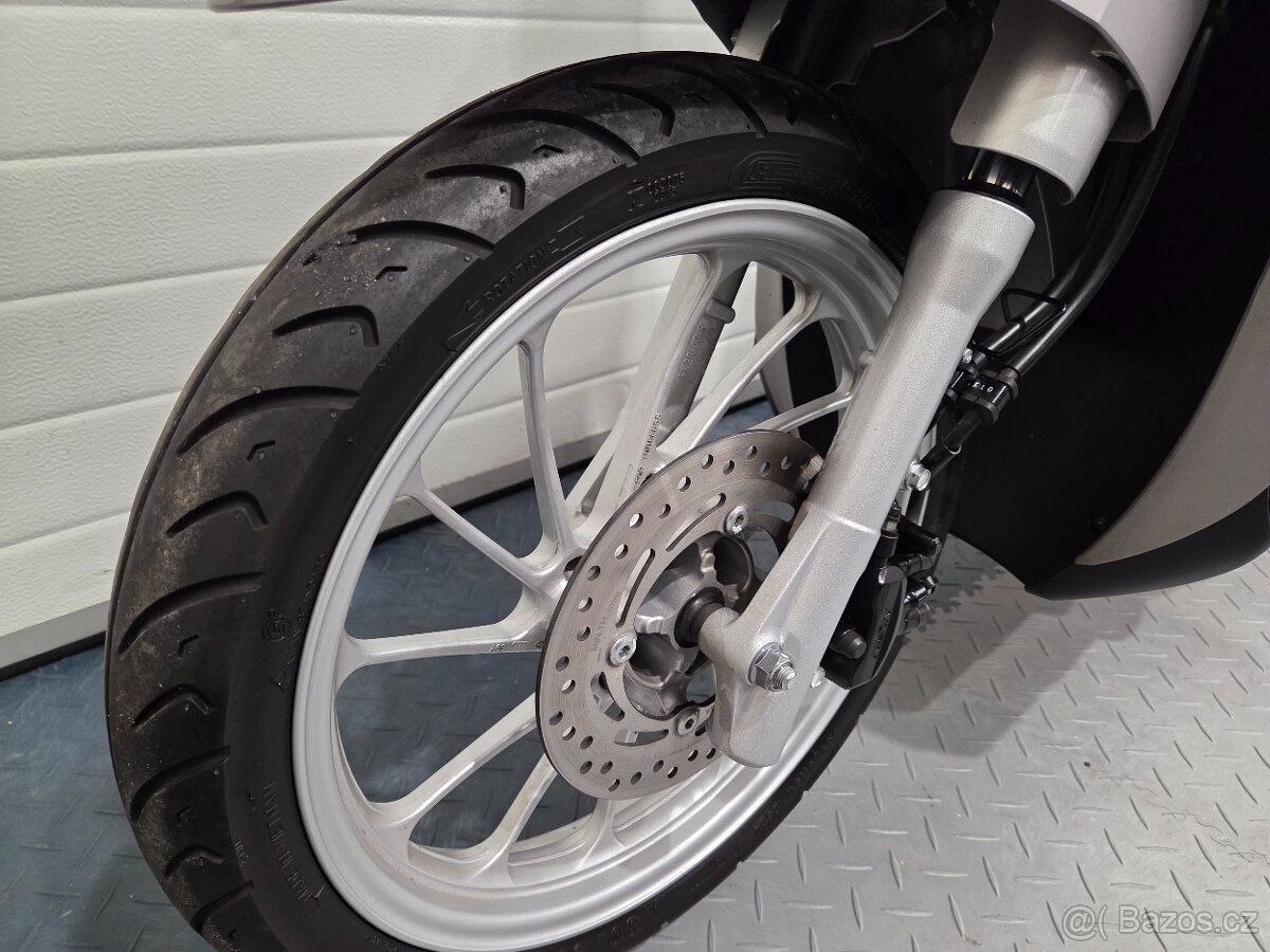 Honda SH 125i mode - 10