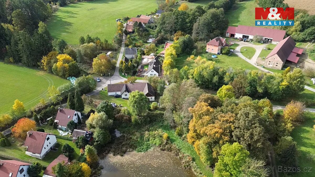 Prodej rodinného domu 4+1, 265 m², Slapsko - 10