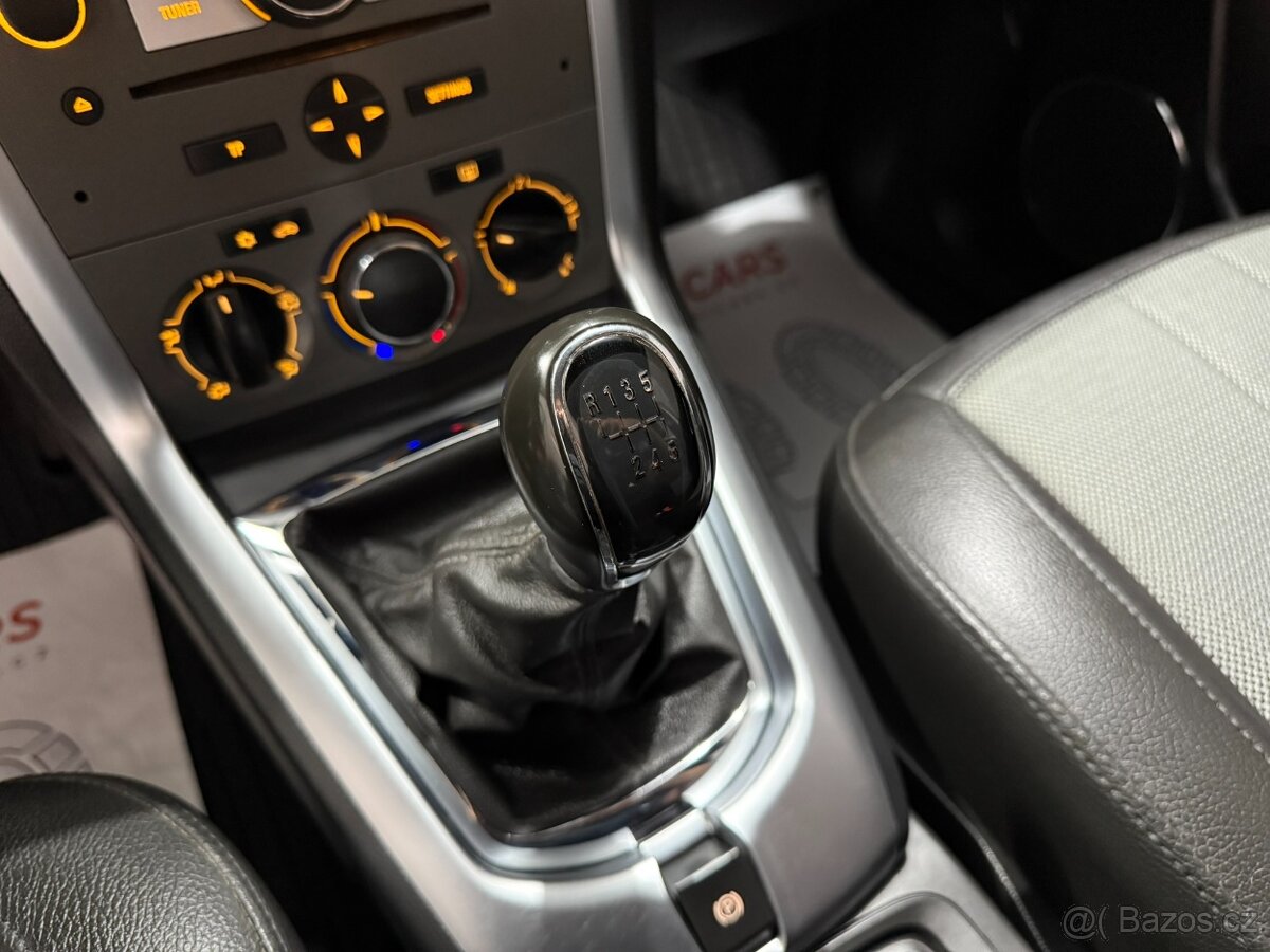 Opel Antara 2,2 CDTI COSMO TAŽNÉ 120KW 2015 126.000 KM - 10