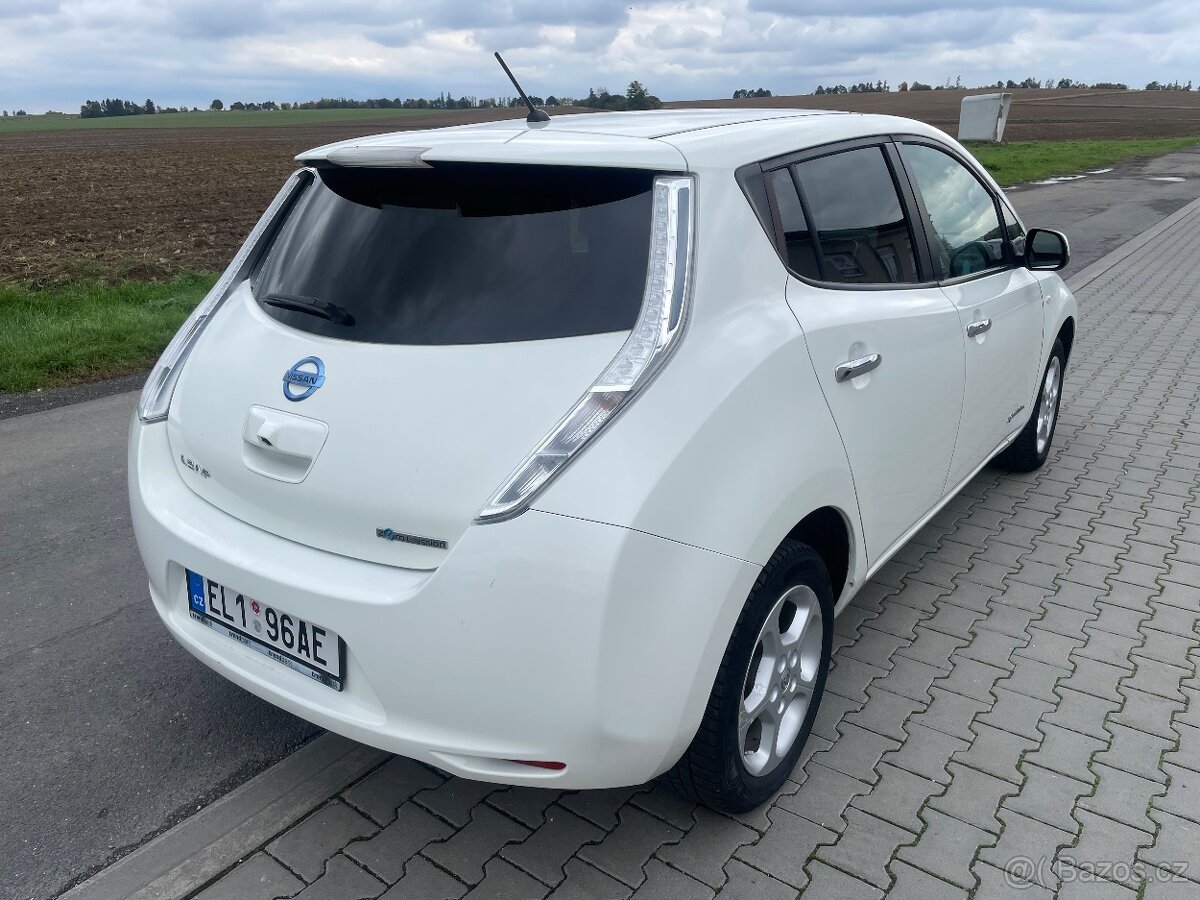 Nissan Leaf 24kw rok 2015 2.majitel CZ - 10