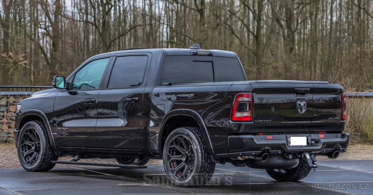 Dodge RAM 5.7L V8 HEMI Limited NIGHT 10/2024 - 10