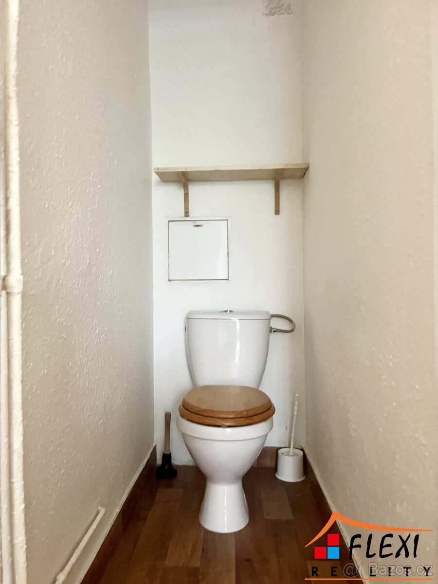 Pronájem bytu 2+1, 56m² - Ostrava, ul. Budovatelská - 10