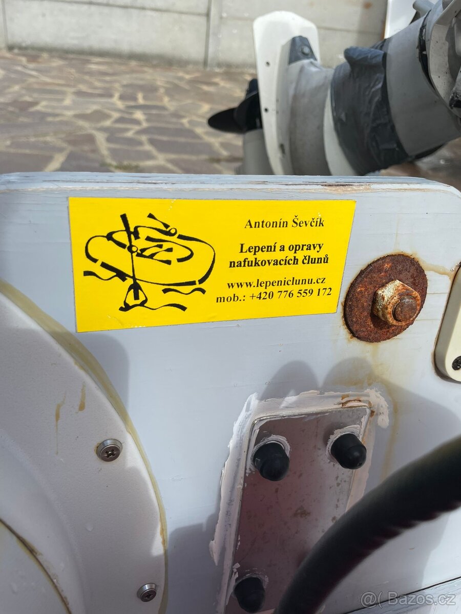 Nafukovací člun Jet-Line - 10