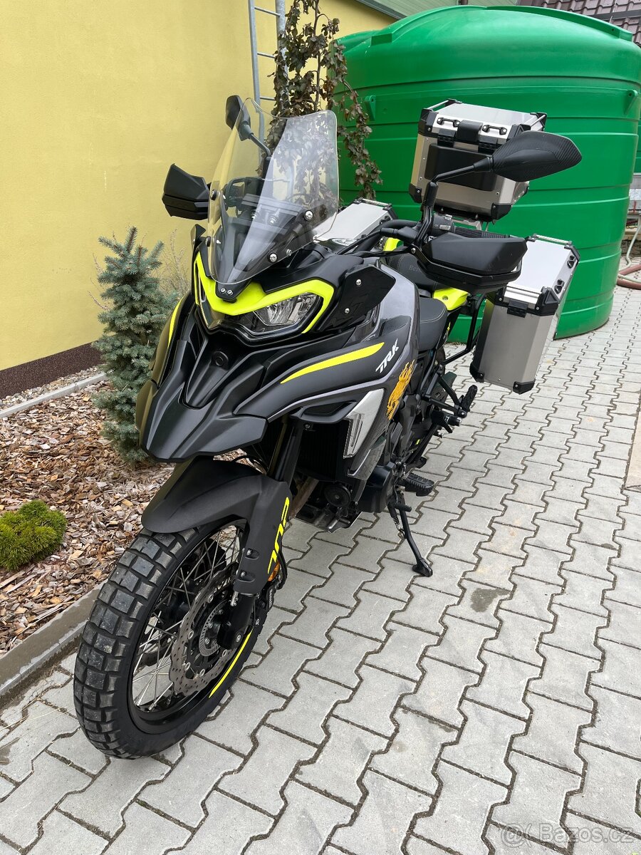 Benelli TRK 702X - 10