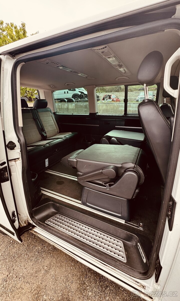 Volkswagen Multivan T6 - 10