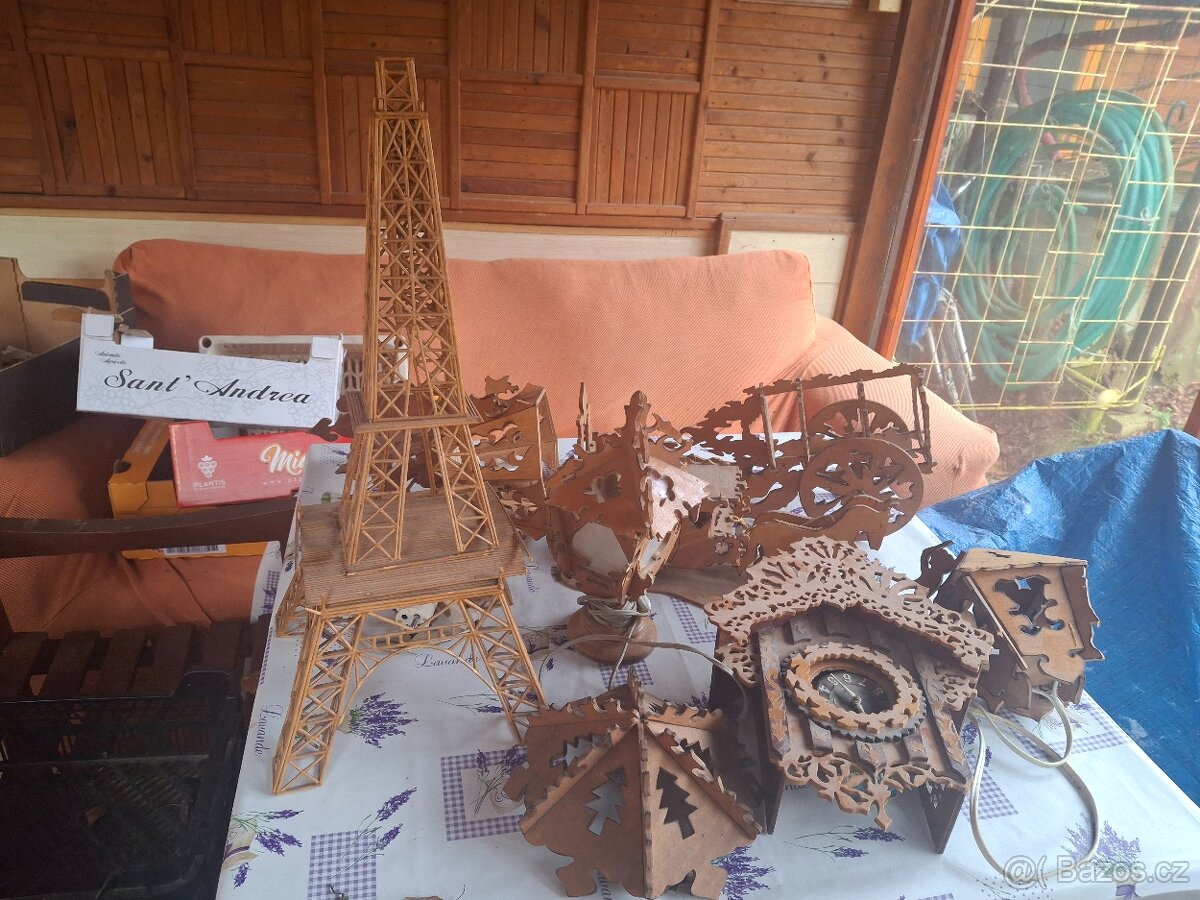 Retro dřevěné hodiny, lampy atd. - 10