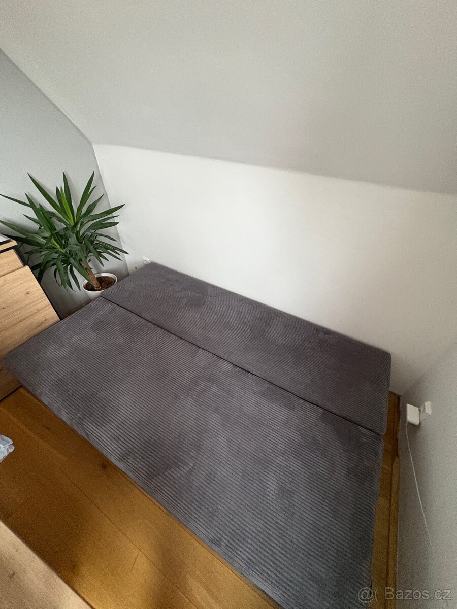 Rozkládací gauč s úložným prostorem - 10