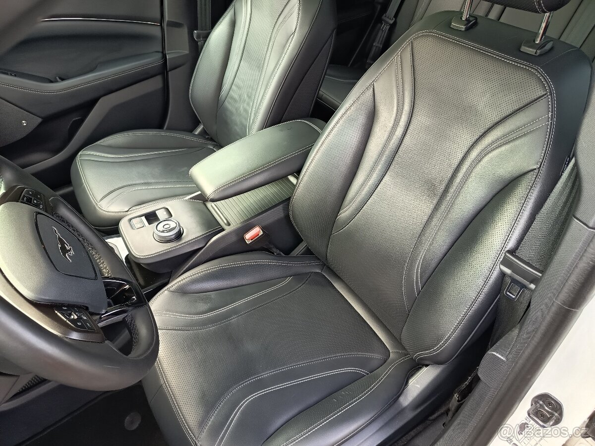 Ford mustang Mach e 99kwh - 10