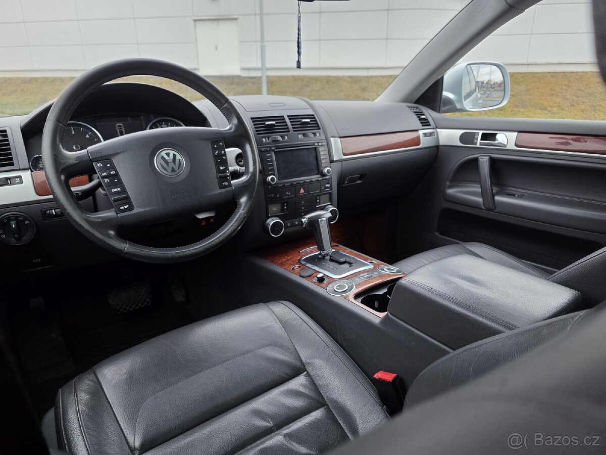 Volkswagen Touareg 3.0tdi V6 - 10