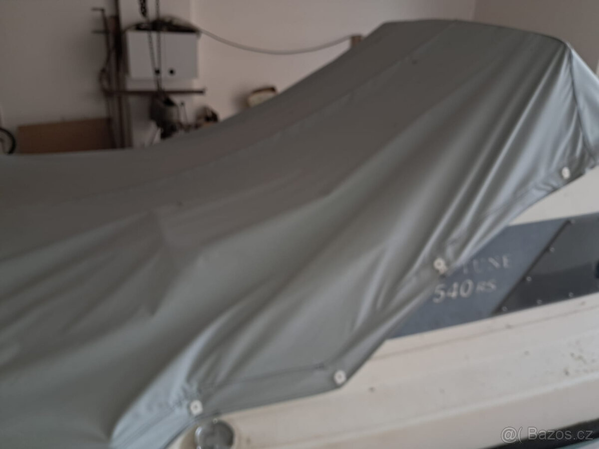 LOD KAJUTOVA NEPTUNE 540 - 10