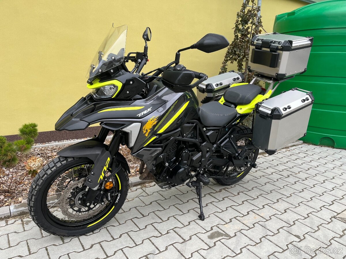 Benelli TRK 702X - 10