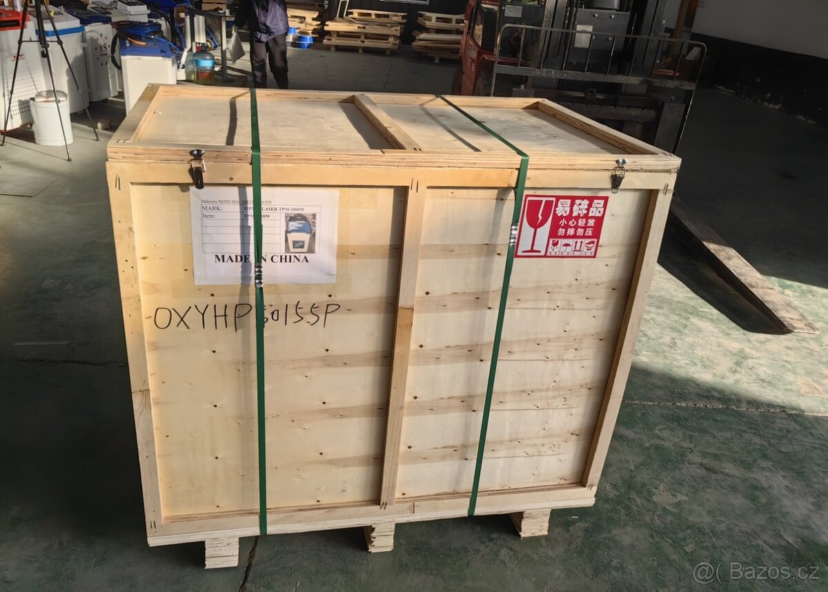 LASER SVÁŘECÍ -ČISTÍCÍ-ŘEZACÍ STROJ 4V1 2000W PROFI. - 10