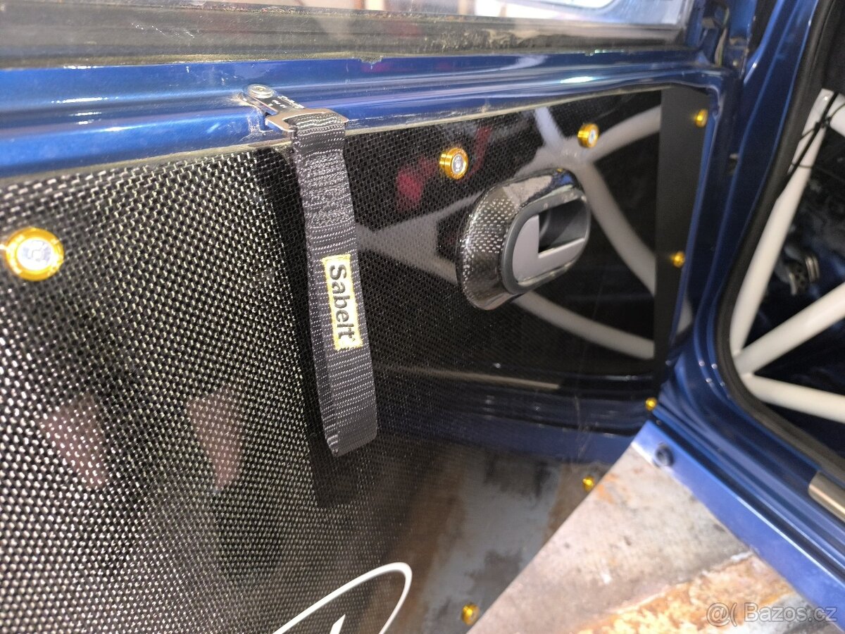 Ford Fiesta ST150 rally - 10