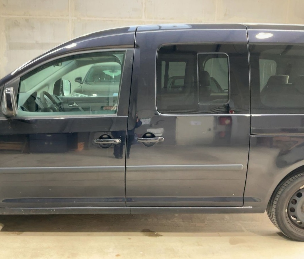 Volkswagen Caddy MAXI 7-MÍST 2.0Tdi 103KW TAŽNÉ 195 tis km - 10