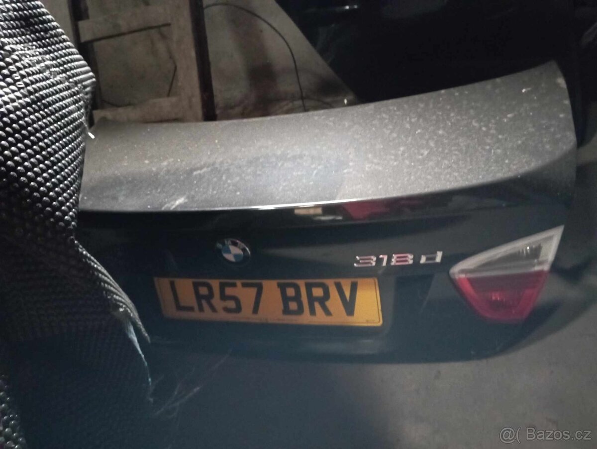 BMW 3 E9X E91 E90 karosářské díly dveře kapota nárazník - 10