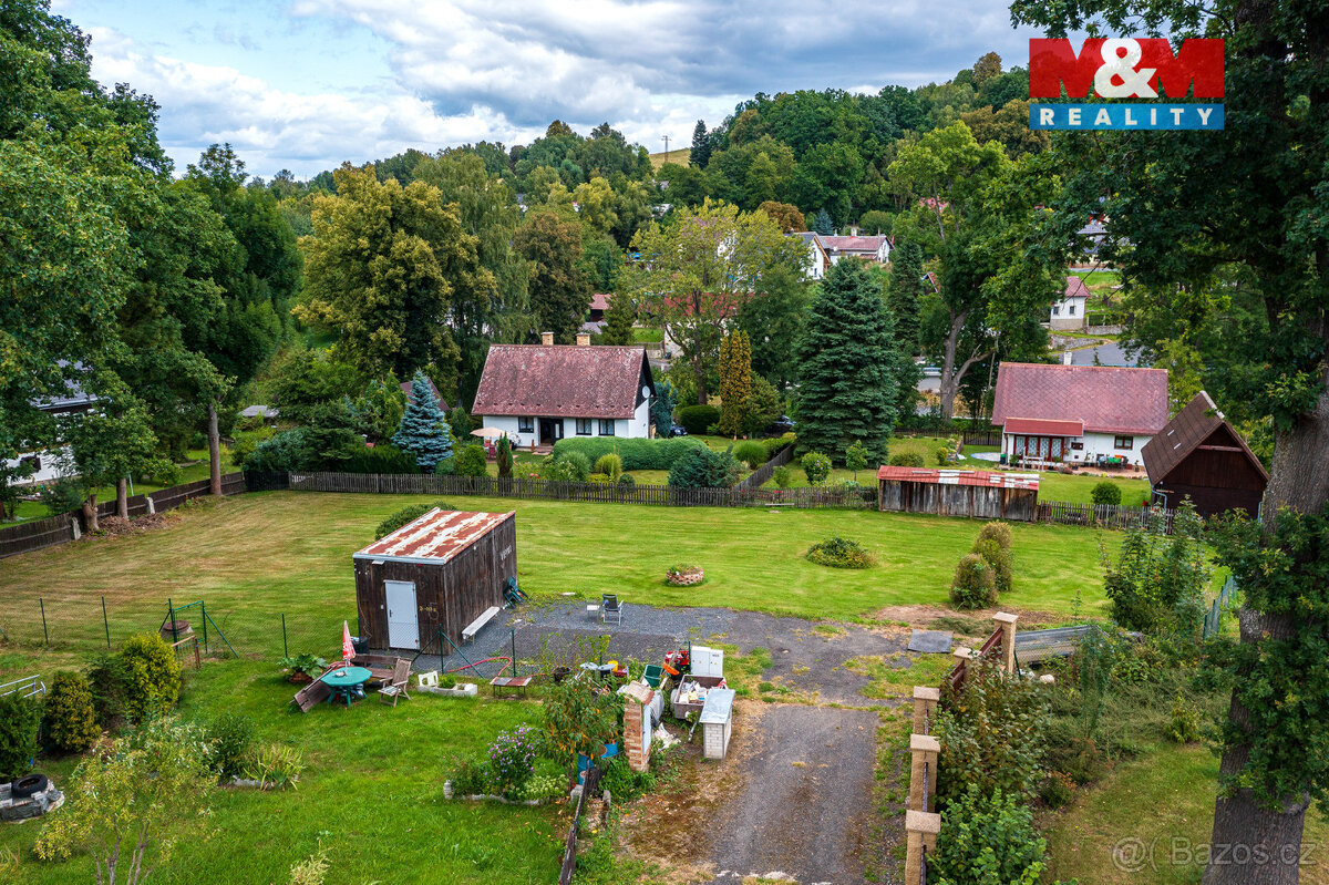 Prodej pozemku k bydlení, 1380 m², Růžová - 10