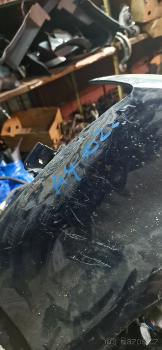 Levy predni blatnik audi A4 B6 8E - 10