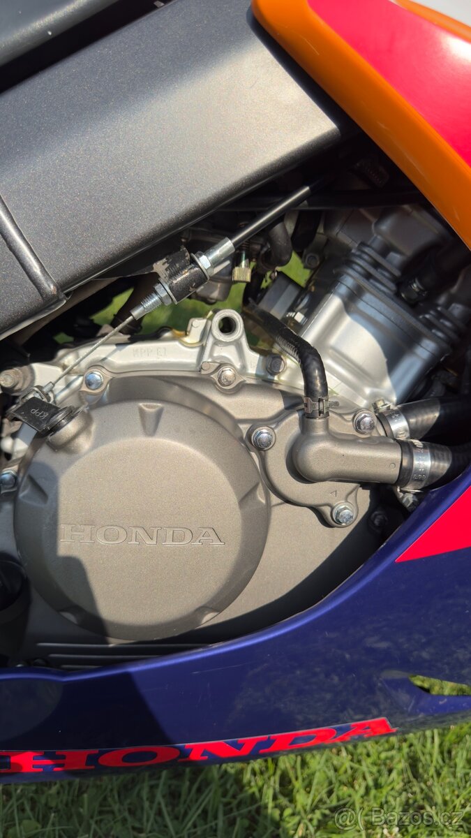 Honda cbr 125r jc34 - 10