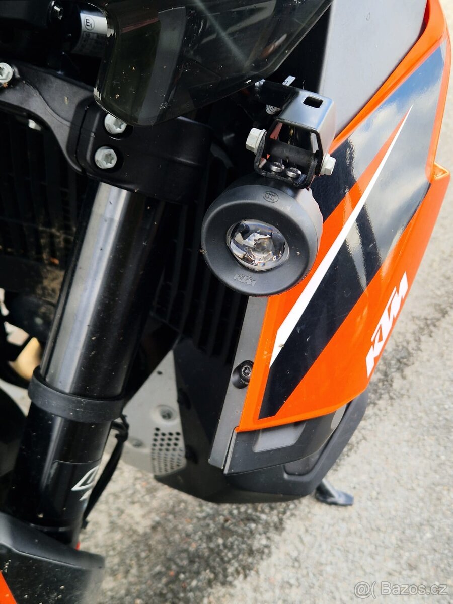 KTM 890 Adventure - 10