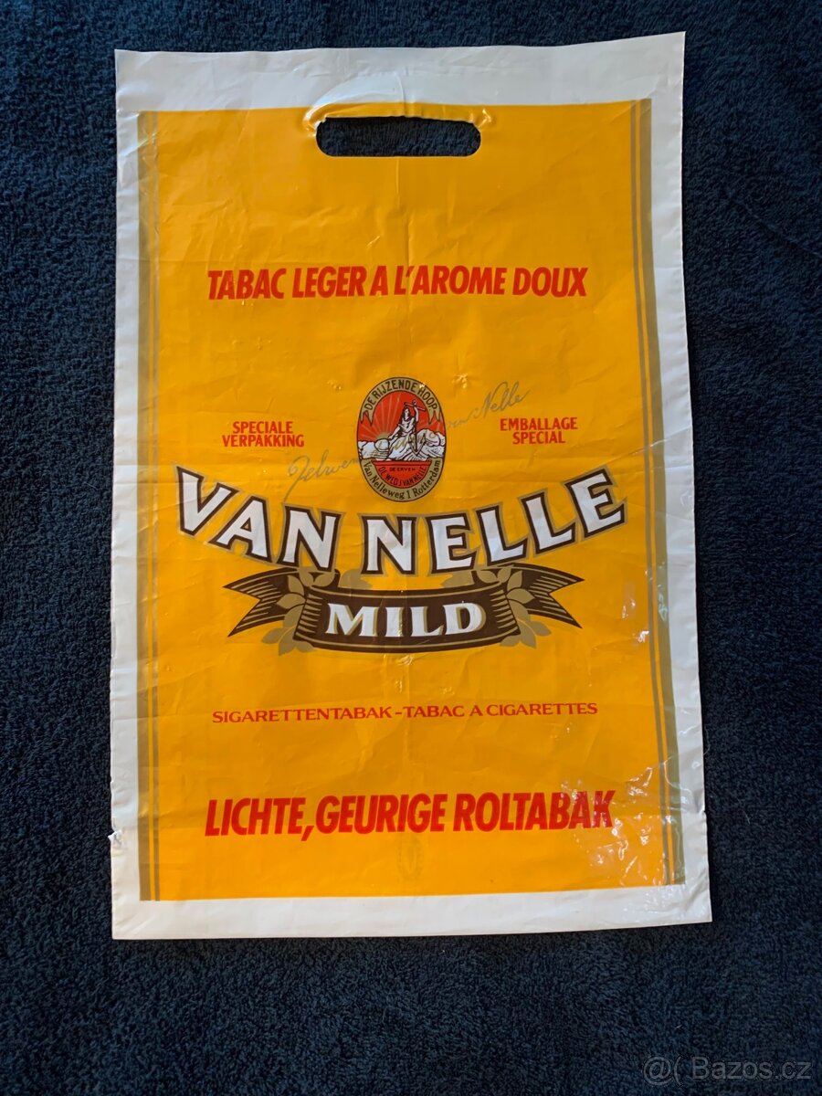 IGELITOVÉ TAŠKY RETRO TUZEX EVROPA - 10