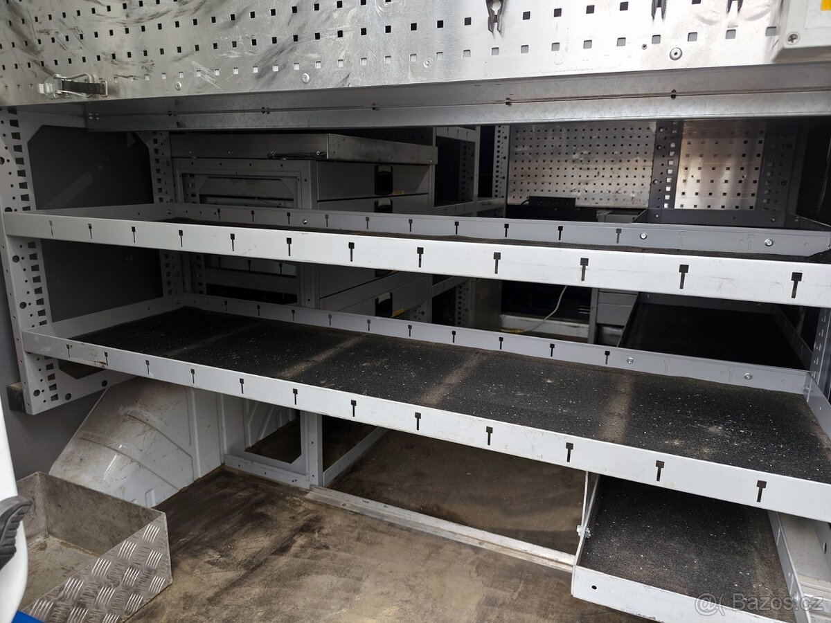 FORD TRANSIT Pojízdná dílna - servisní vůz - 10