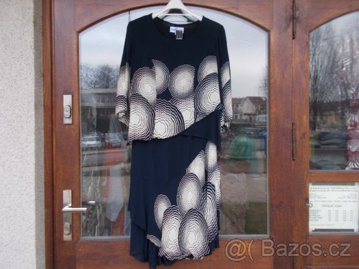 prodej dámské konfekce - 10