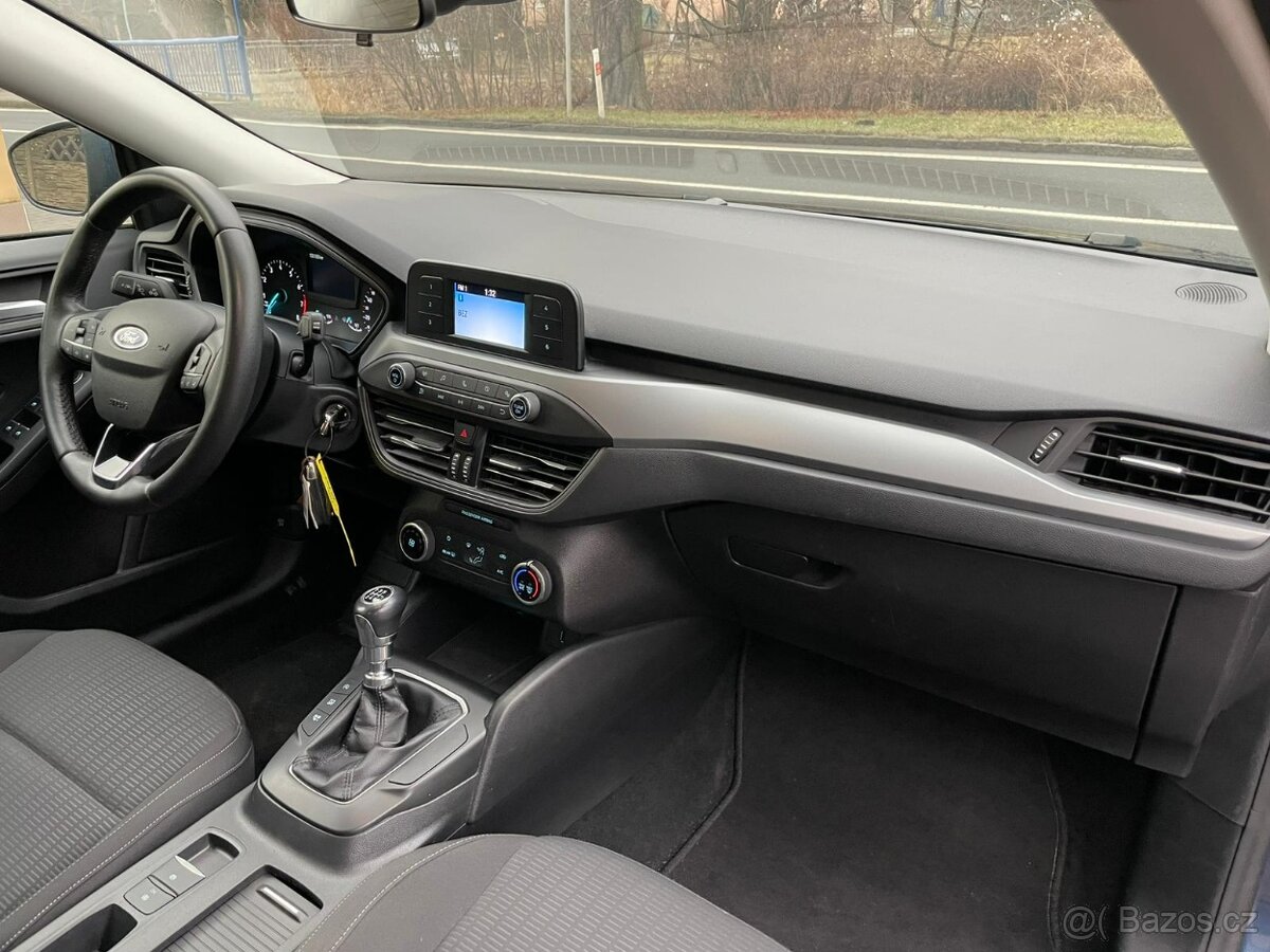Ford Focus 1.0 EB 1.MAJ. ČR DPH SERVISKA 131xxx - 10