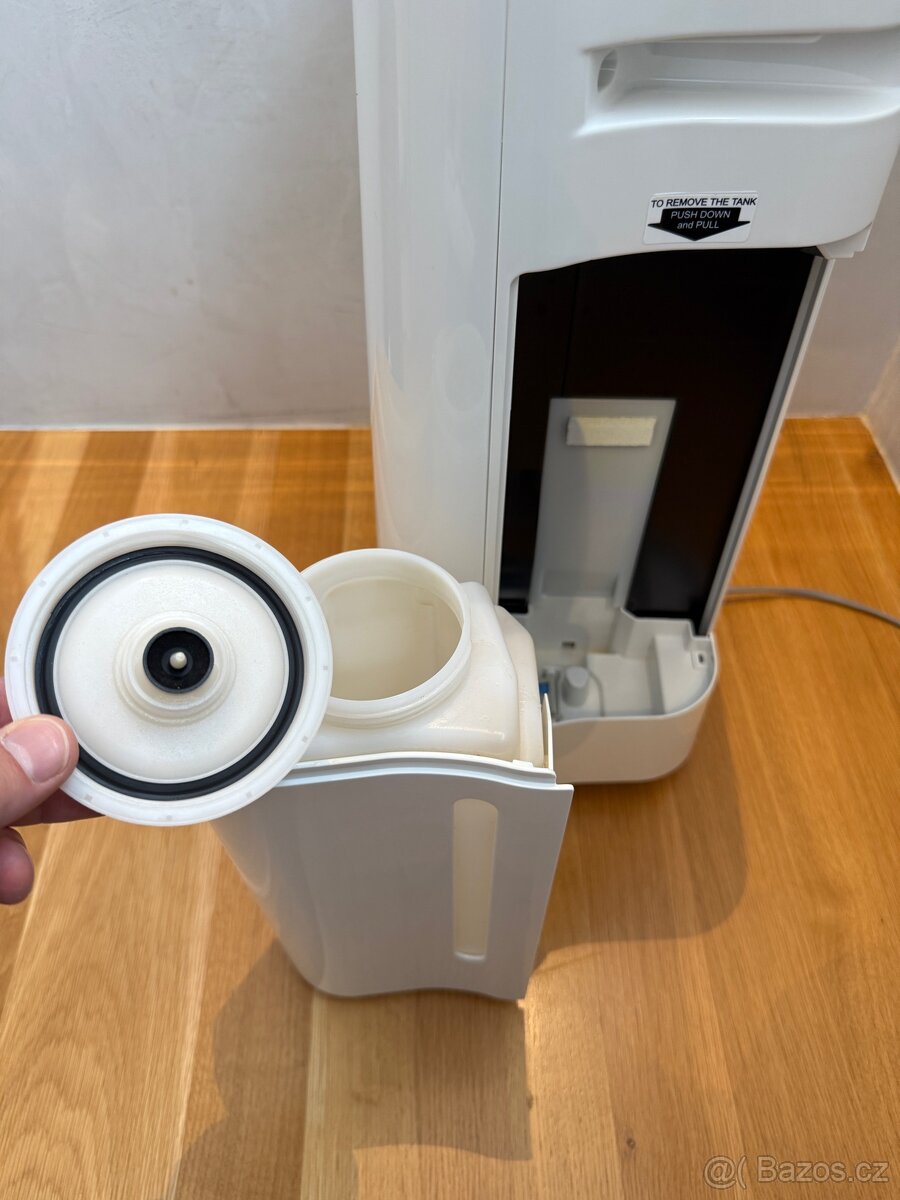 Čističky a zvlhčovače vzduchu SHARP - 10