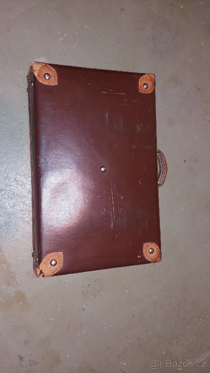 Starožitný kufr - 10