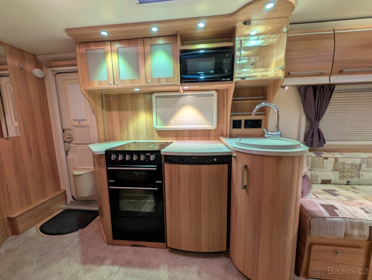 BAILEY UNICORN 2 MADRID 2014,MOVER,ALDE,VELKÁ KOUPELNA,ATC - 10