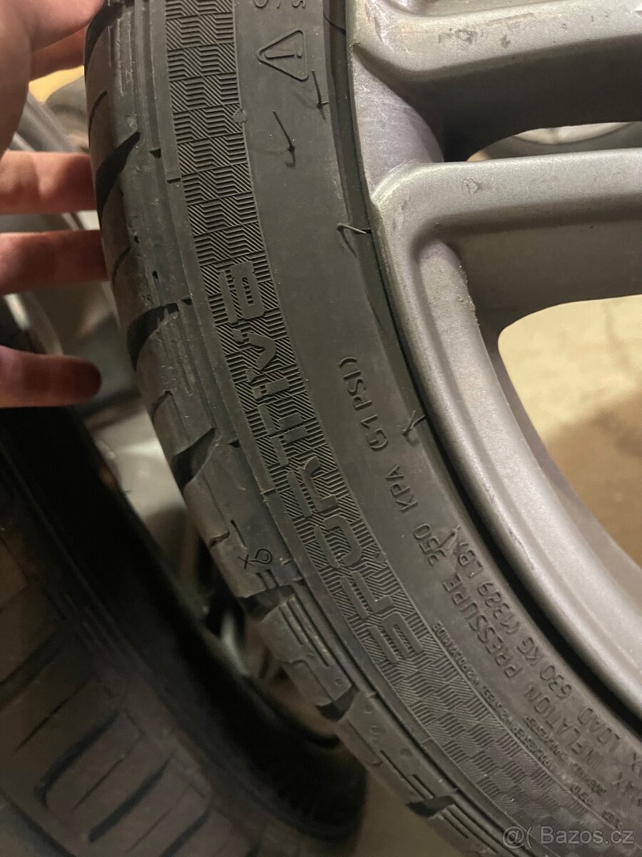 Prodám alu kola 19” s pneu SYRON Performance 235/35 R19 - 10