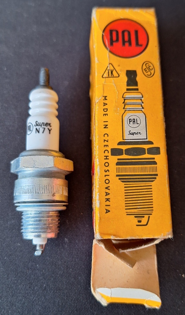 relé, klínový řemen, svíčka, věnec setrvačníku - 10