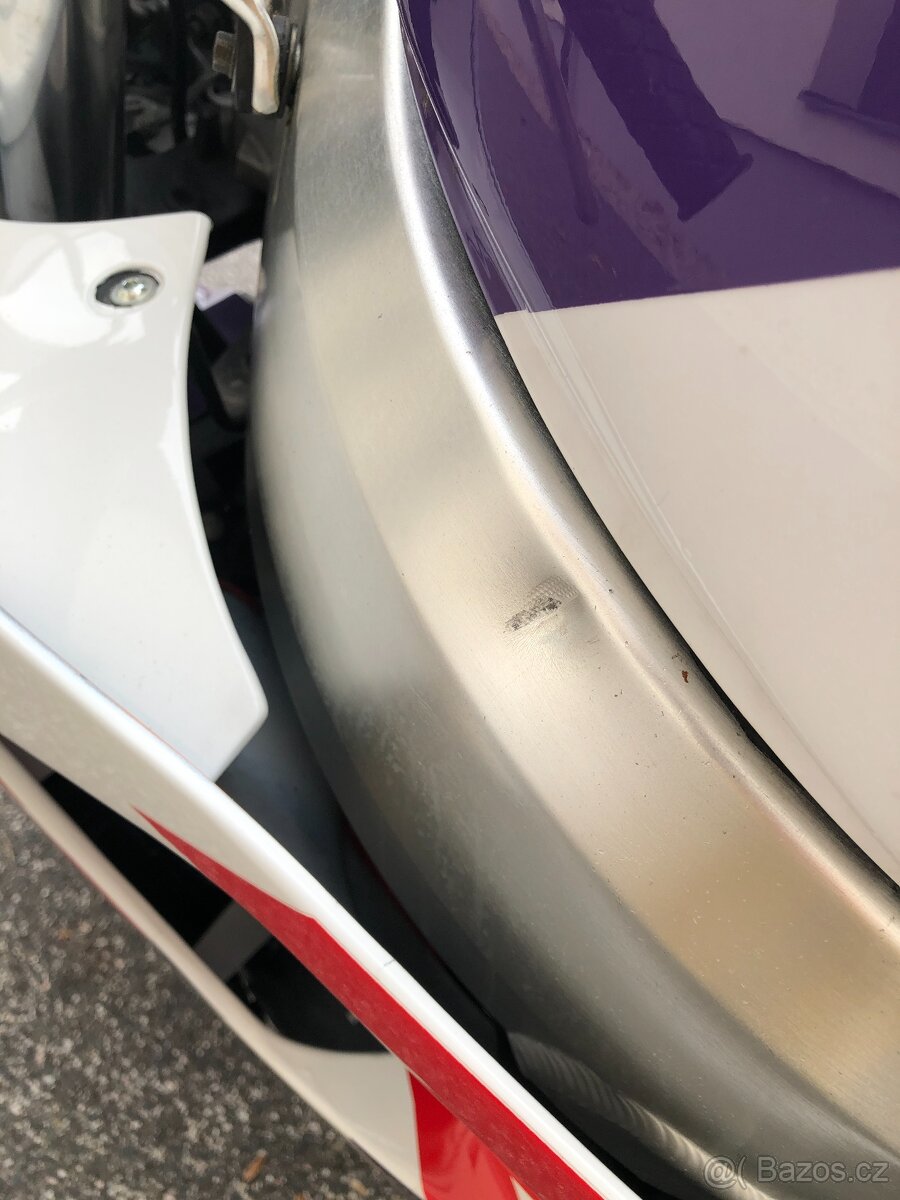 Honda CBR 900 RR, model SC28 - 10