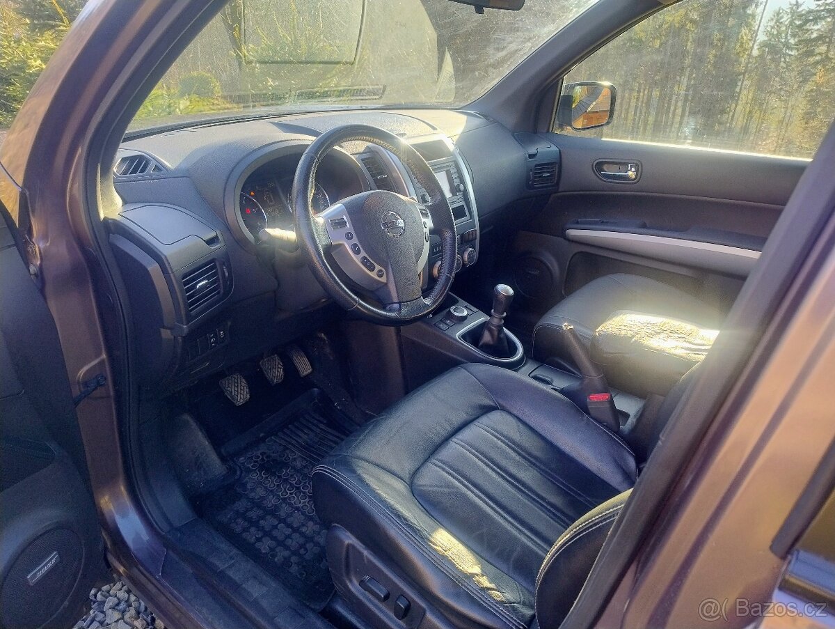 Prodám Nissan X-trail - 10