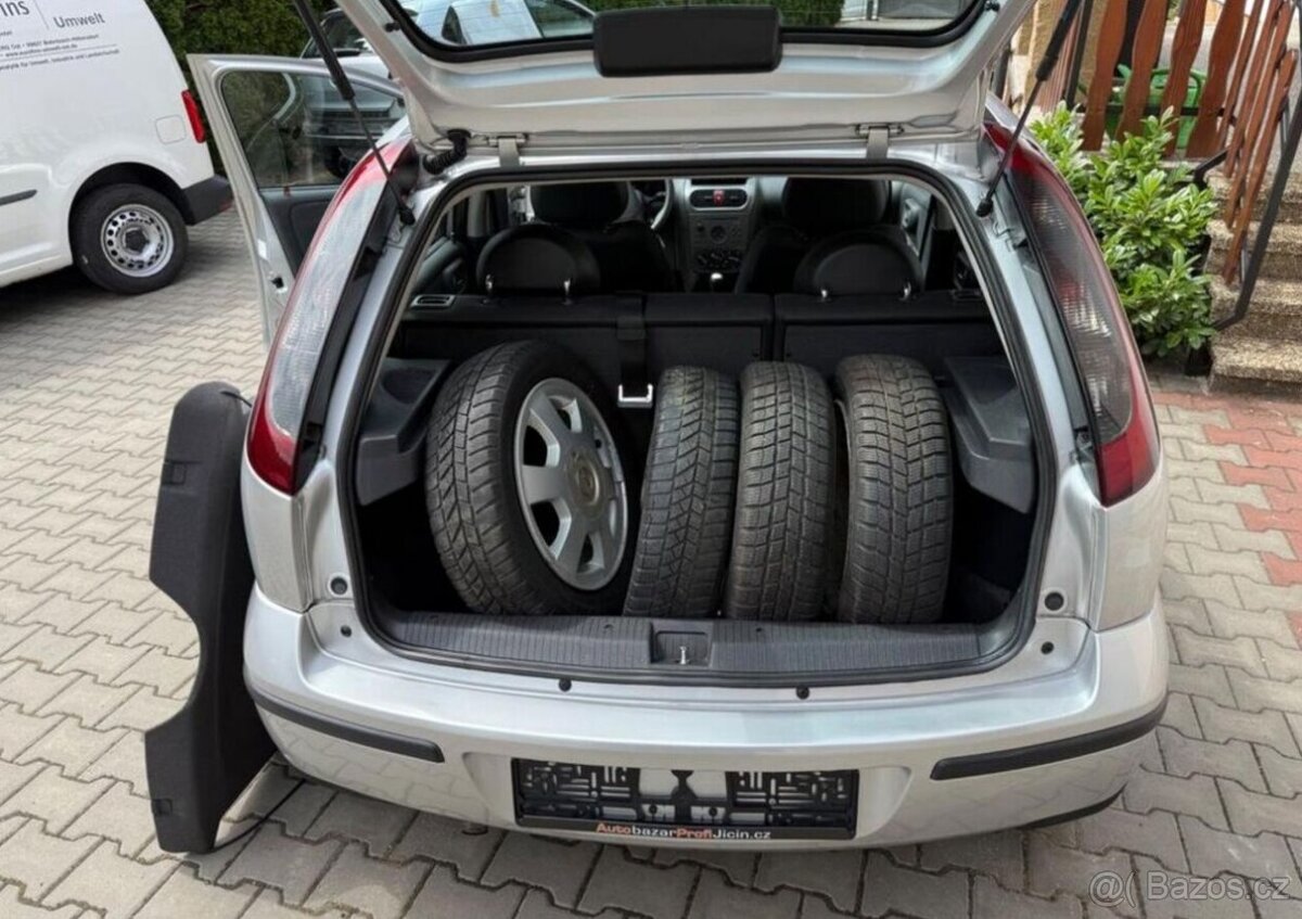 Opel Corsa 1,2 i klima , 2 sady kol benzín - 10